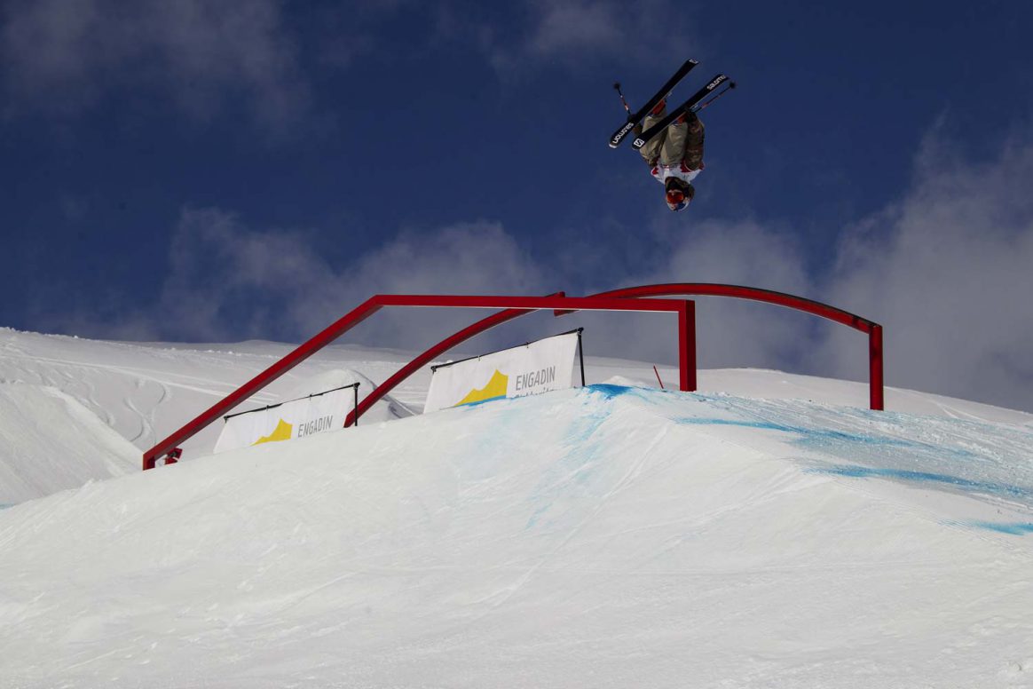 Oscar Wester mastering the rail section at the freestyle World Cup St. Moritz