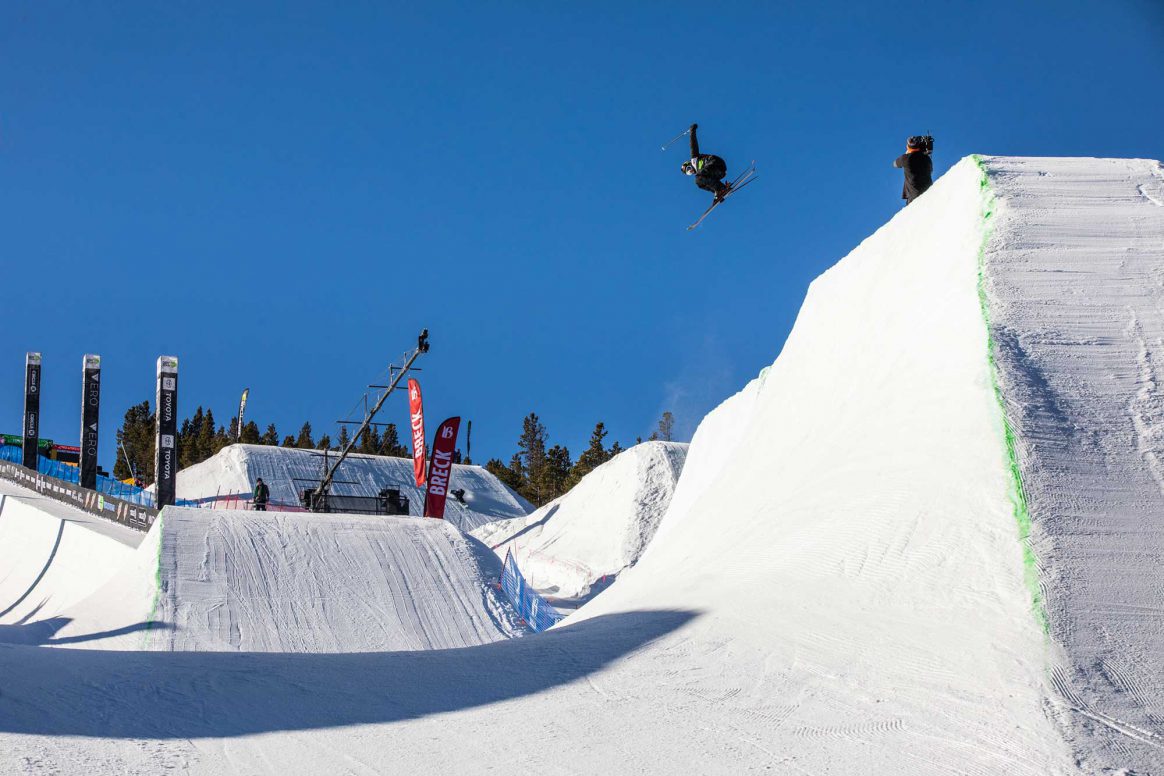 Aaron Blunck competes in modified superpipe at the 2018 Winter Dew Tour in Breckenridge Colorado