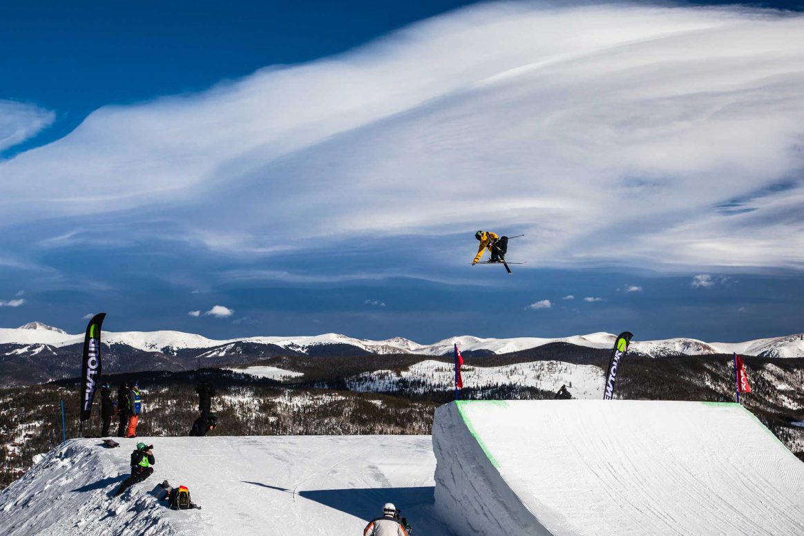 James Woods competes in Ski Slopestyle at the 2018 Winter Dew Tour.