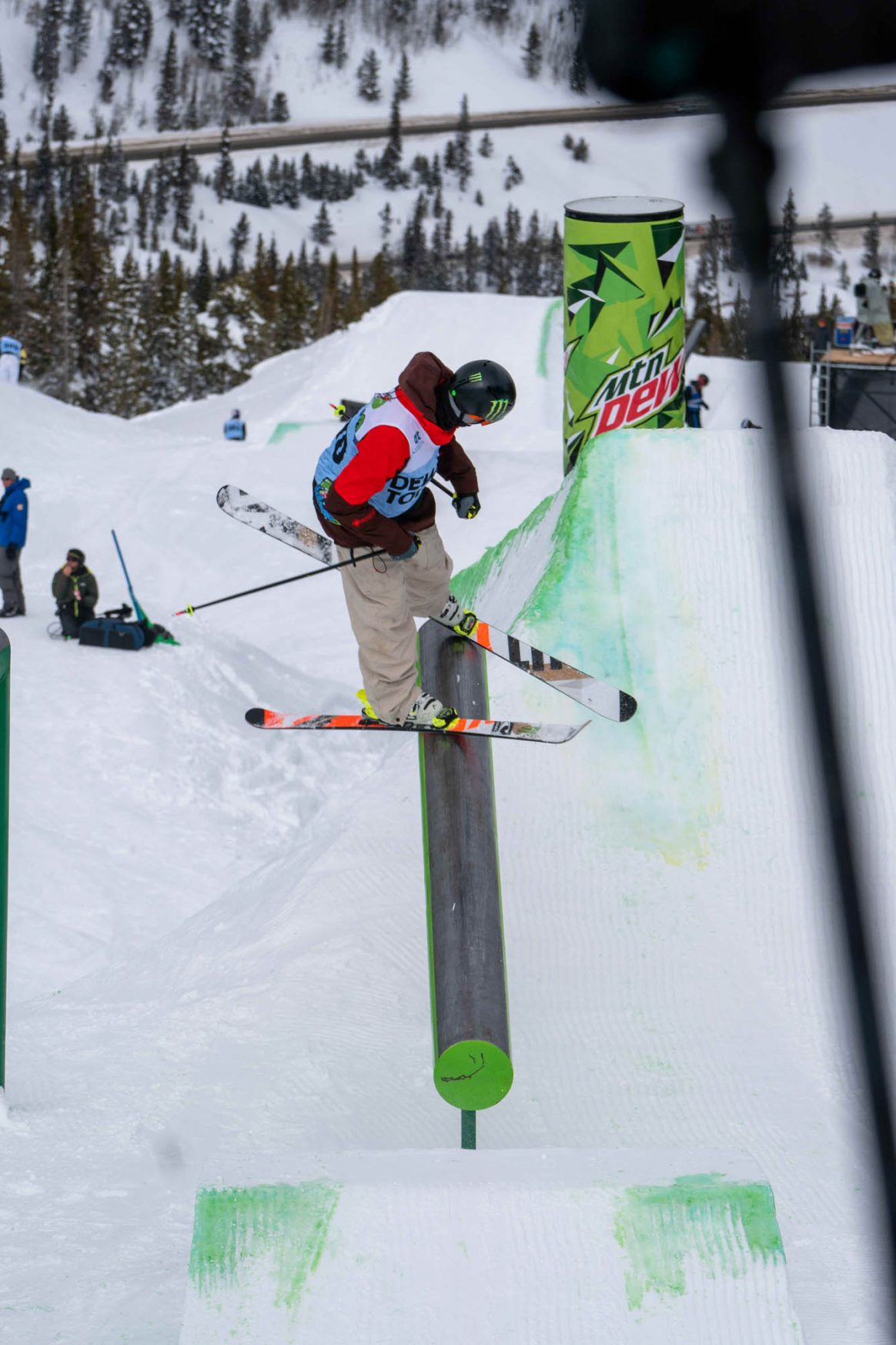 Evan up rail