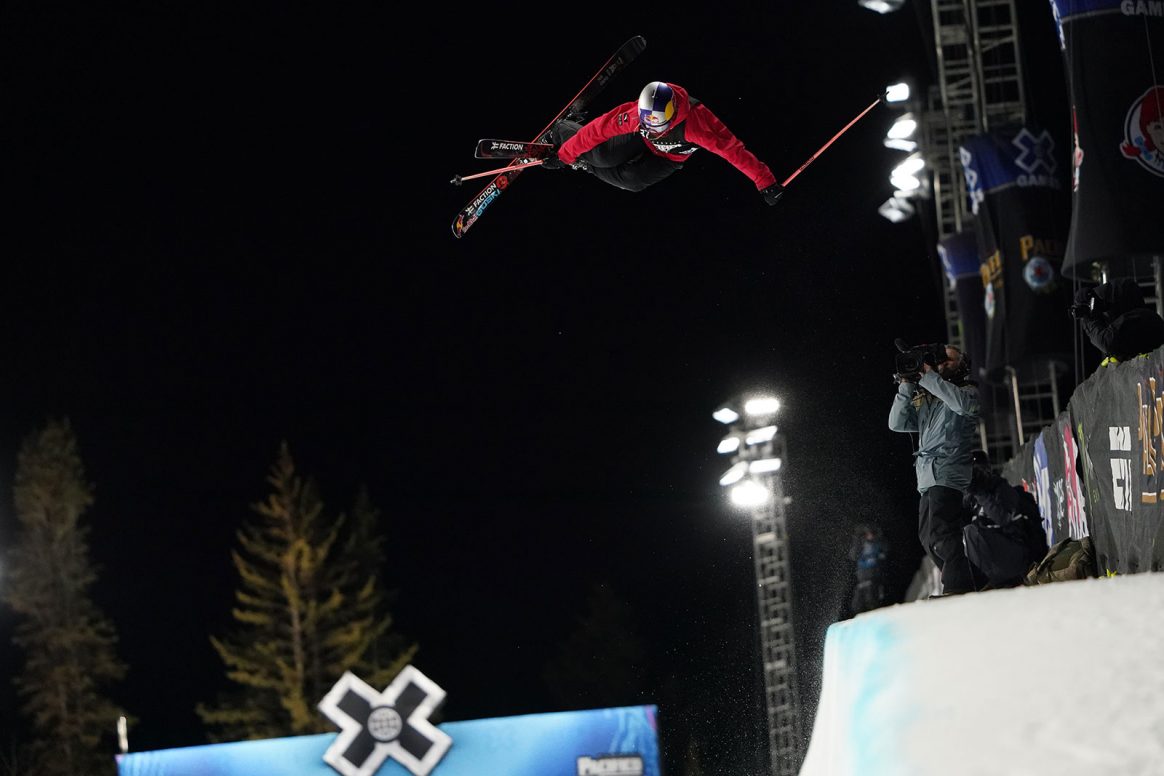 Eileen Gu floats an alley-oop flatspin 540 mute during the women's ski superpipe finals at X Games 2021 in Aspen, Colorado.