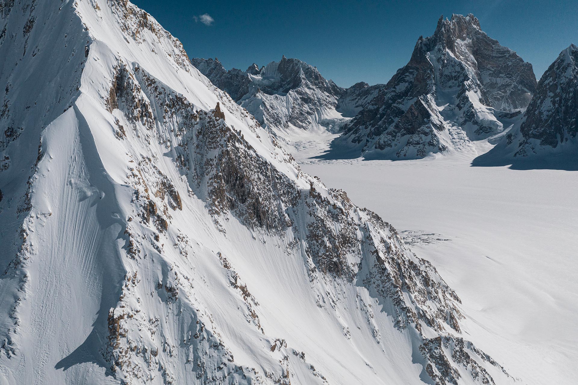 Jeremie Heitz skiing in Pakistan for La Liste: Everything or Nothing