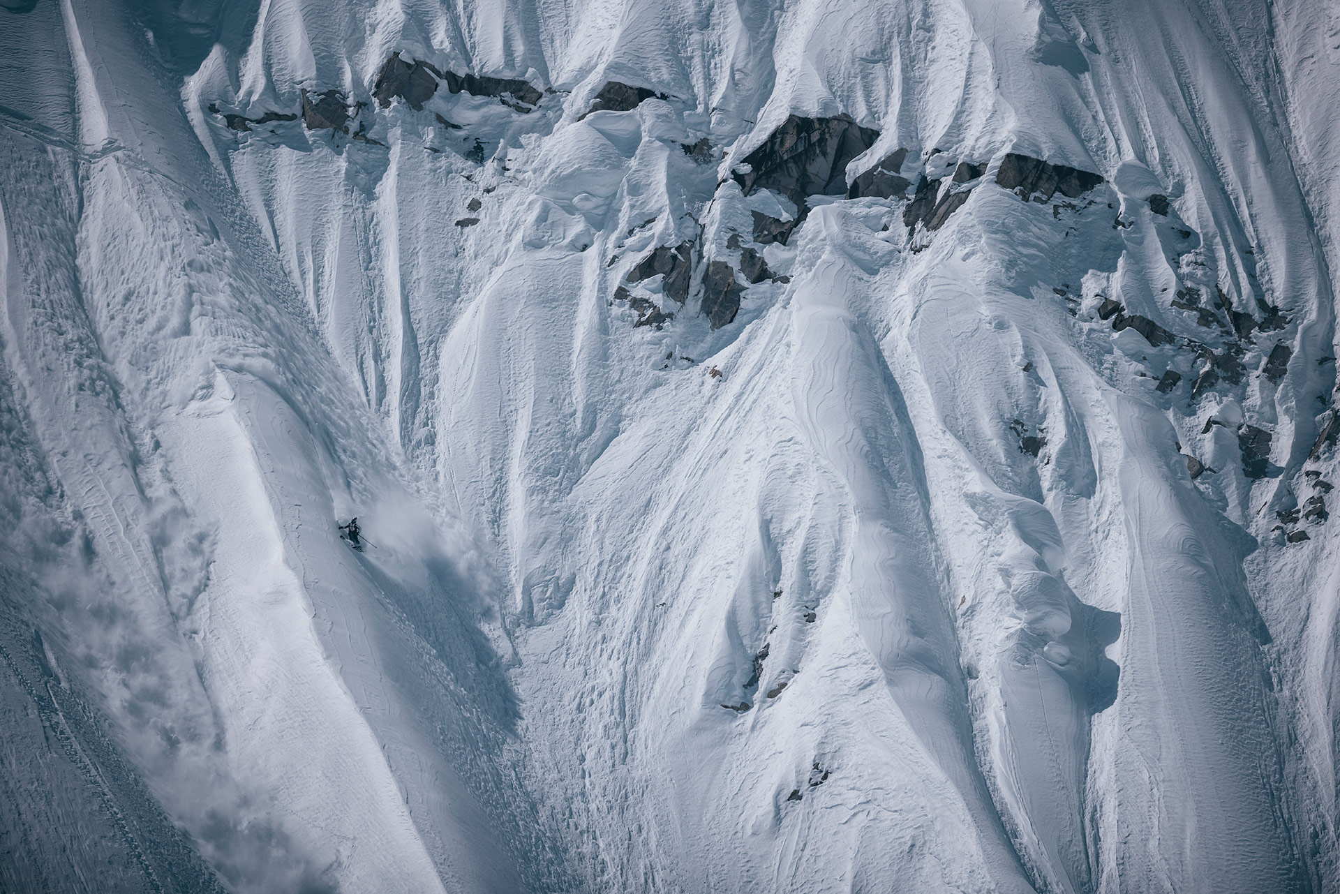 Jeremie Heitz skiing in pakistan for La Liste everything or nothing