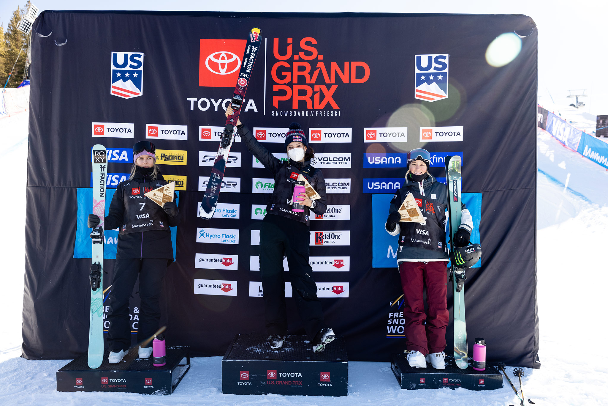 womens podium, 2022 Mammoth U.S Grand Prix Freeski World Cup Halfpipe