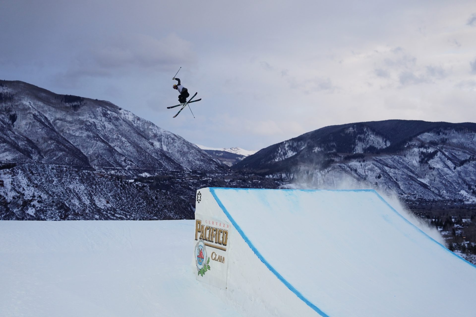 Mac Forehand wins X games Big Air with another perfect 50. Downdays